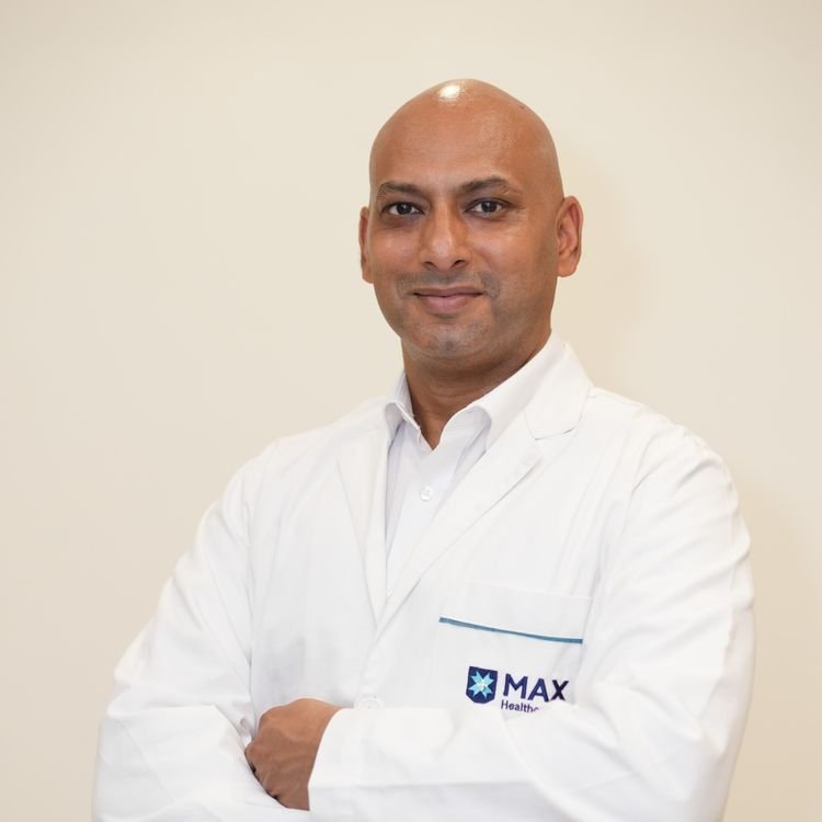Dr Amit Goel