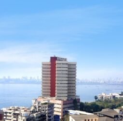 P. D. Hinduja National Hospital Mahim, Mumbai